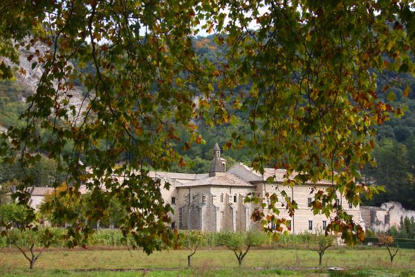 Vista del monasterio de Irantzu